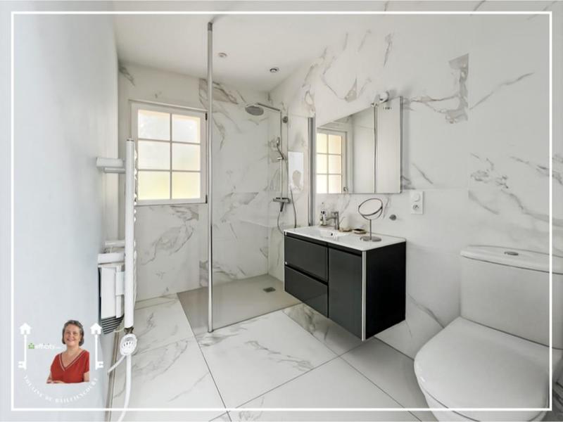 Maison - 430 m² - 12 pièces