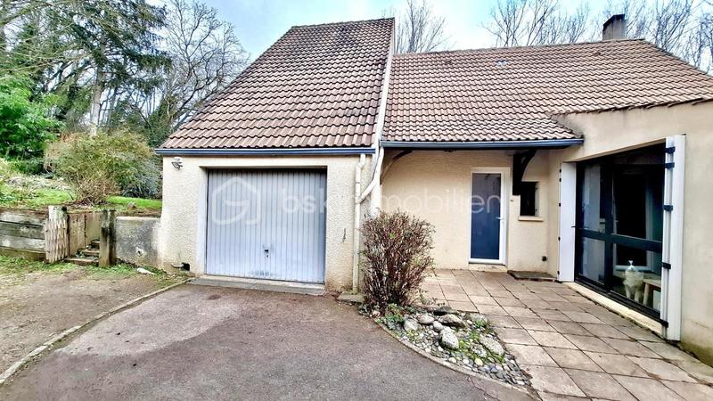 Maison traditionnelle - 112 m² - 6 pièces