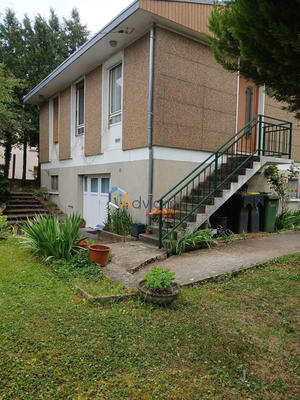 Maison traditionnelle - 105 m² - 5 pièces