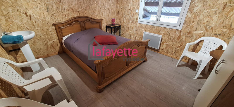 Maison ancienne - 1 000 m² - 11 pièces