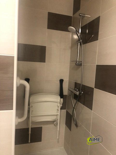 Maison - 192 m² - 9 pièces