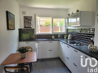 Maison - 96 m² - 5 pièces