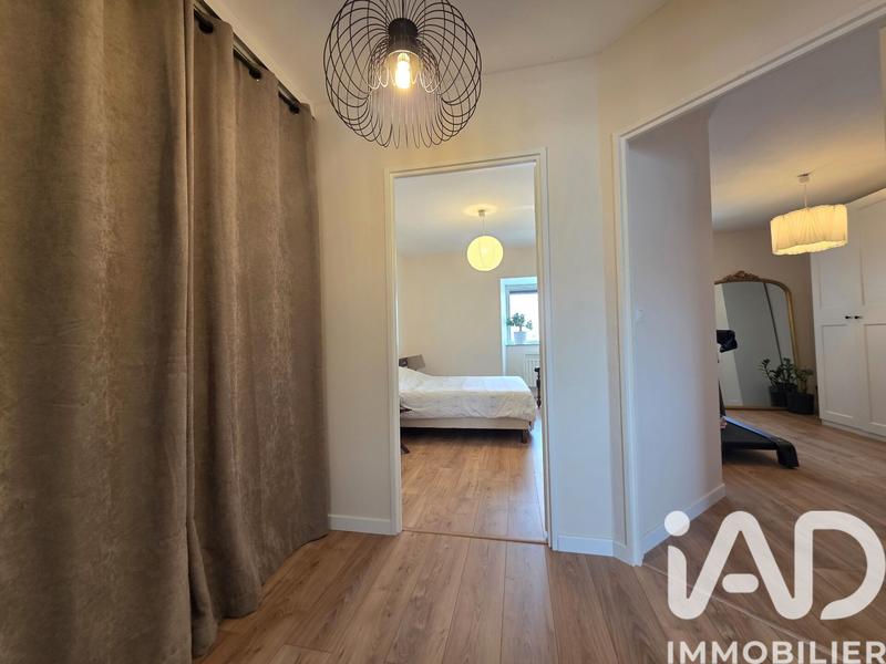 Appartement - 90 m² - 4 pièces