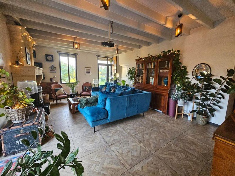 Maison en pierre - 175 m² - 7 pièces