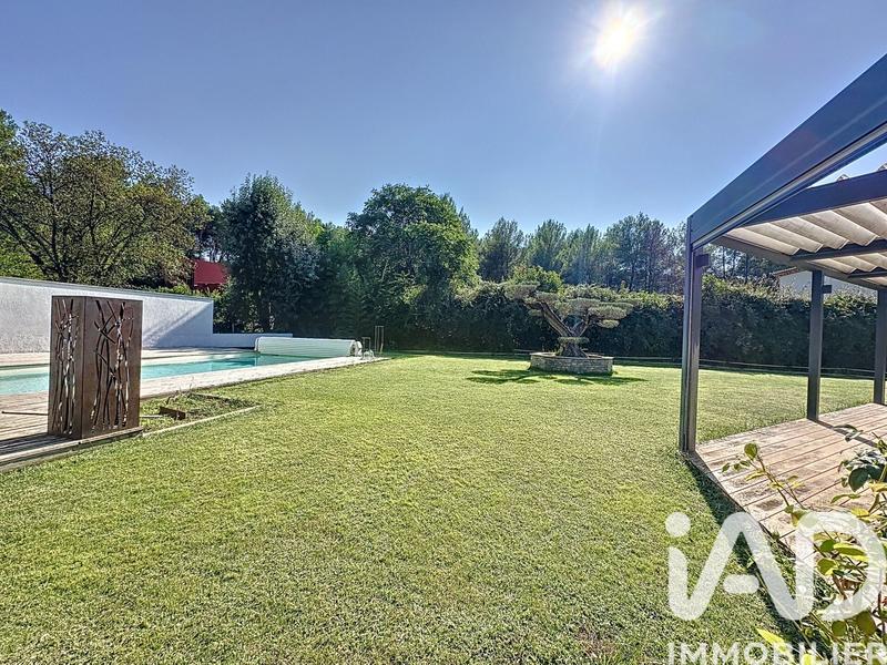 Maison - 141 m² - 6 pièces