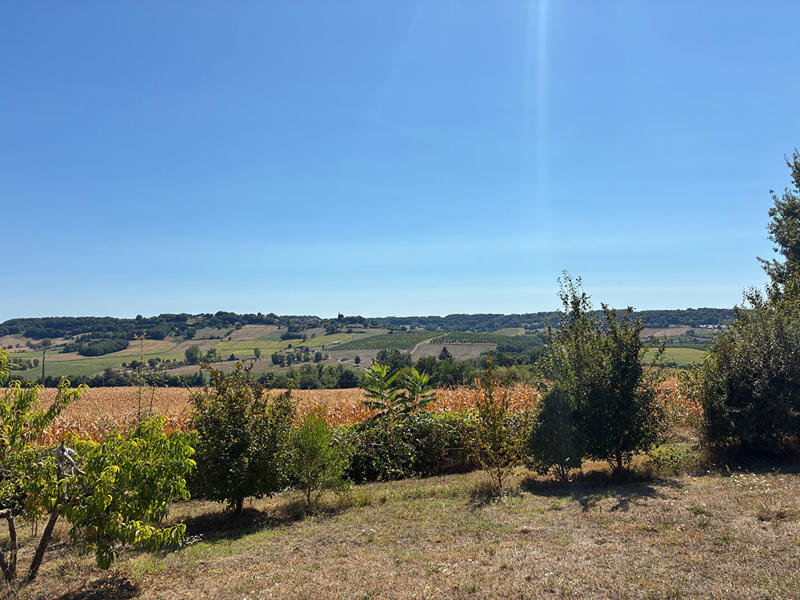 Maison - 218 m² - 6 pièces