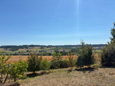 Maison - 218 m² - 6 pièces