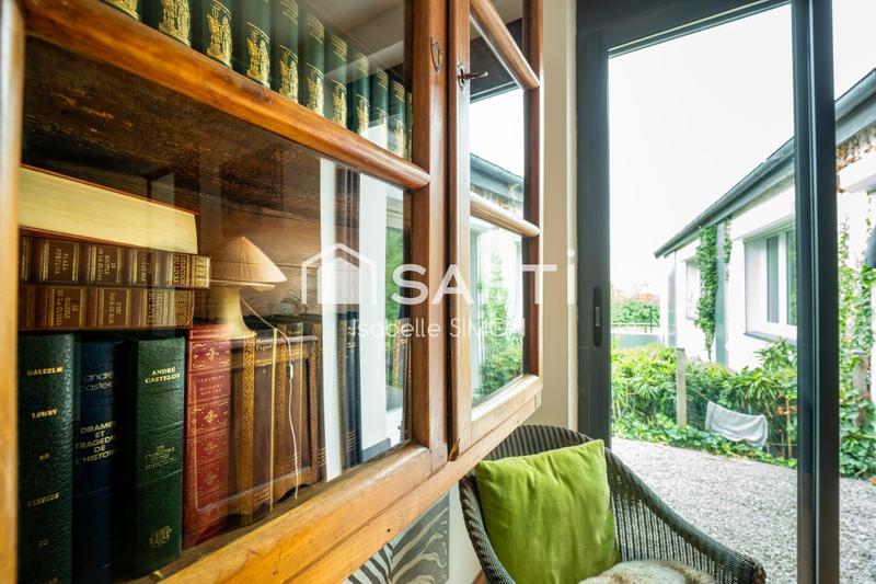 Villa - 220 m² - 10 pièces