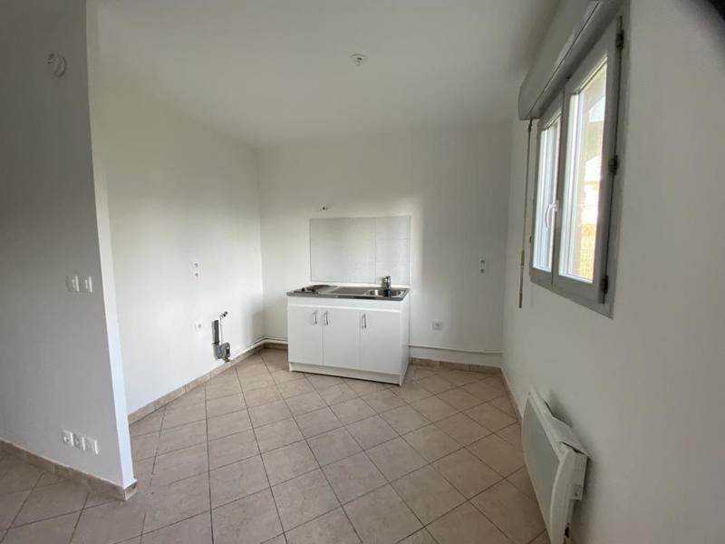 Studio - 30 m² - 1 pièce