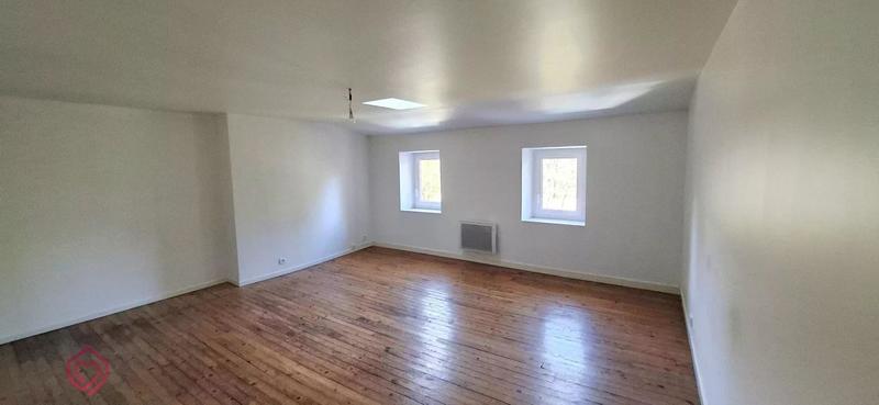 Maison de village - 174 m² - 9 pièces