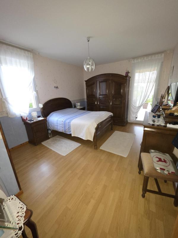 Pavillon - 160 m² - 6 pièces