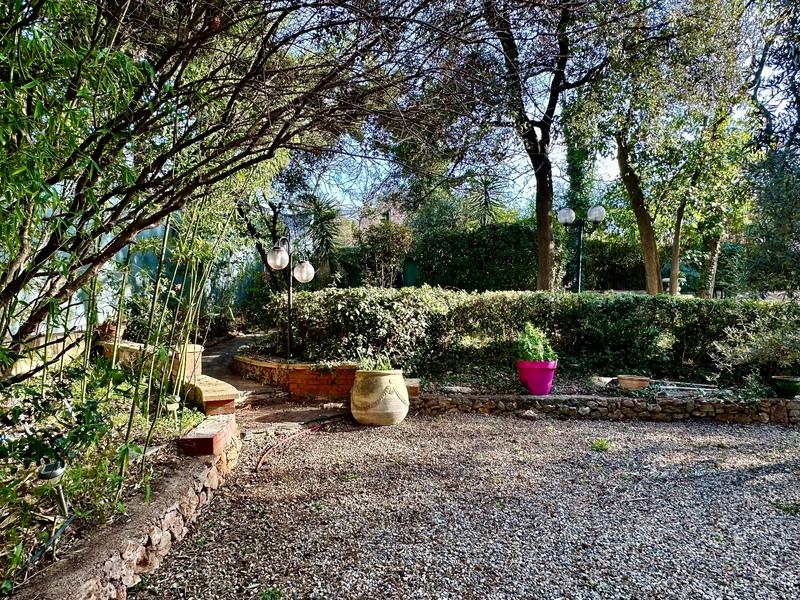 Appartement - 180 m² - 5 pièces