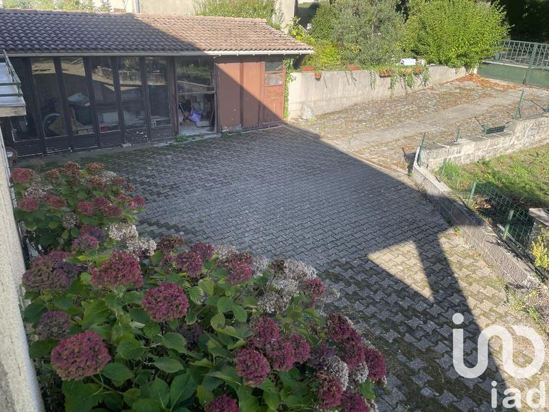 Maison - 122 m² - 7 pièces