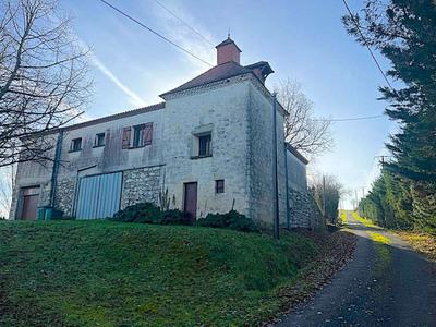 Maison - 115 m² - 6 pièces