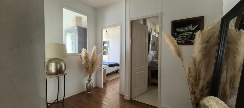 Maison - 272 m² - 11 pièces