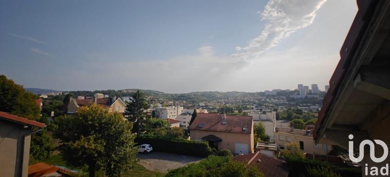 Maison - 102 m² - 4 pièces