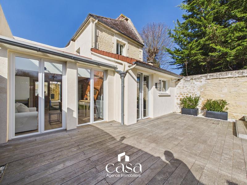 Maison - 122 m² - 6 pièces