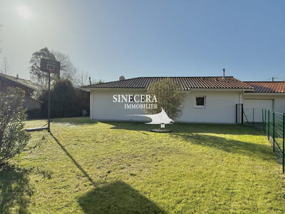 Maison - 93 m² - 4 pièces