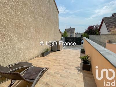 Maison - 98 m² - 6 pièces