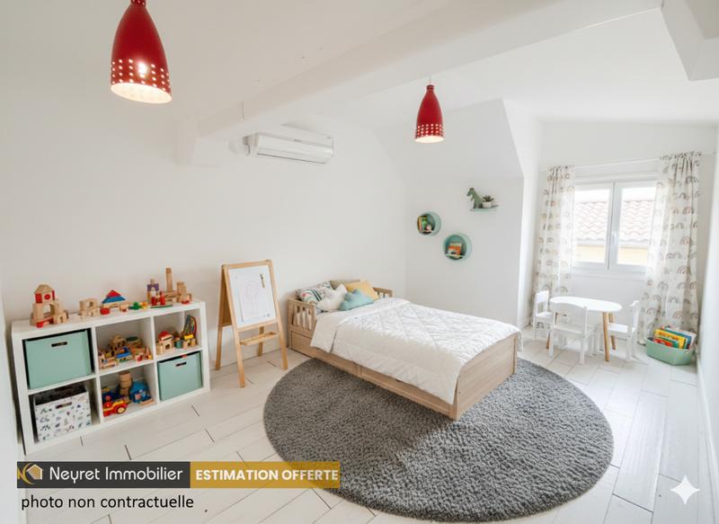 Triplex - 127 m² - 6 pièces