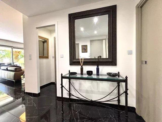 Appartement - 86 m² - 3 pièces