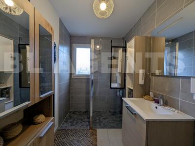 Maison contemporaine - 75 m² - 3 pièces