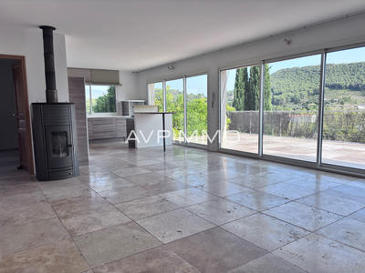 Appartement - 87 m² - 3 pièces