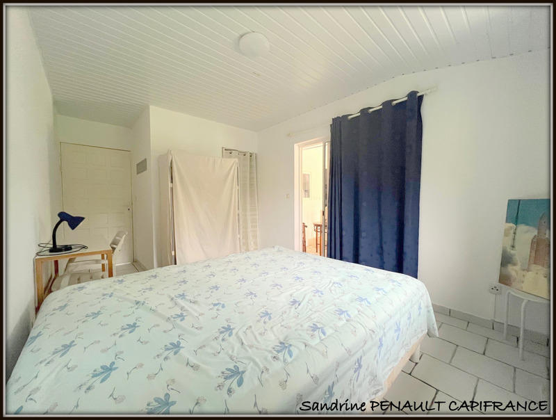 Villa - 221 m² - 7 pièces