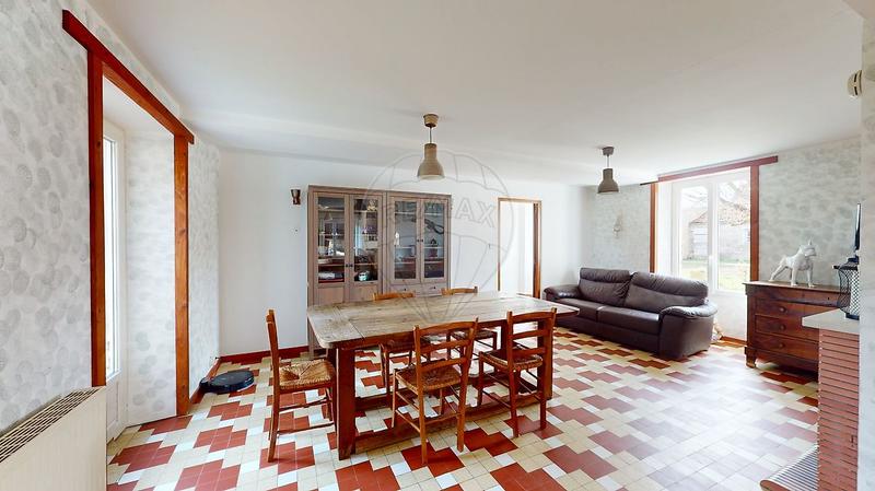 Corps de ferme - 250 m² - 6 pièces