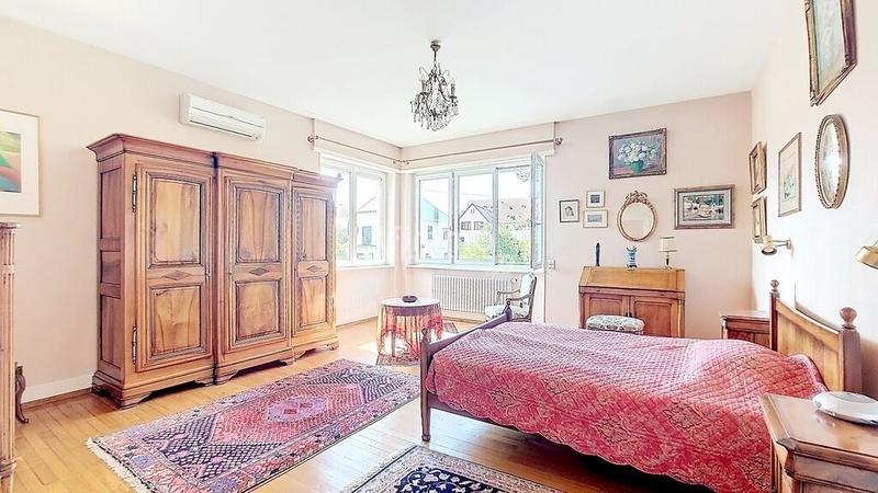 Maison bourgeoise - 277 m² - 6 pièces