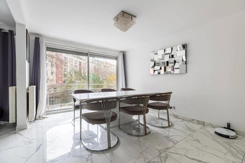 Appartement - 94 m² - 4 pièces