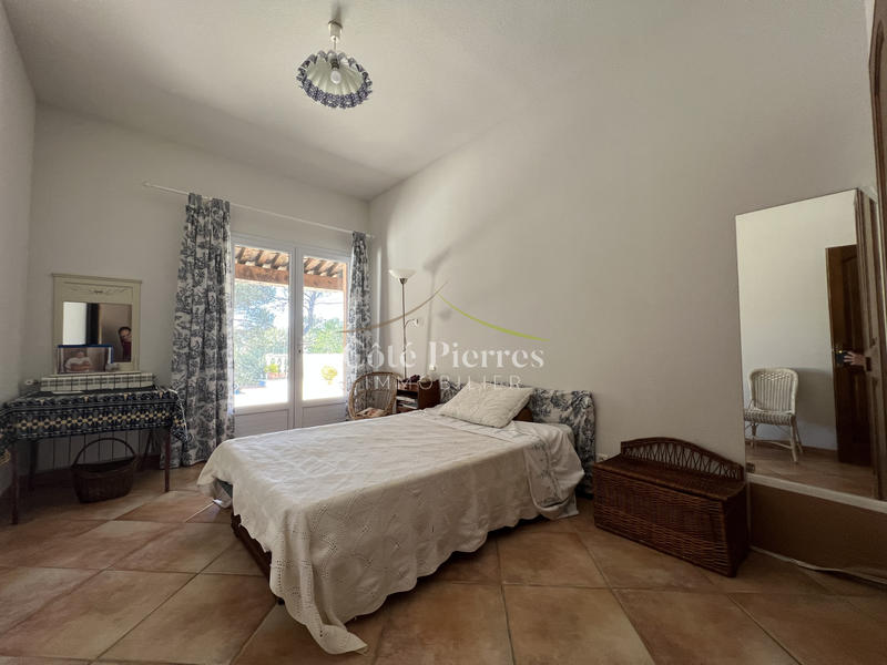 Villa - 164 m² - 4 pièces