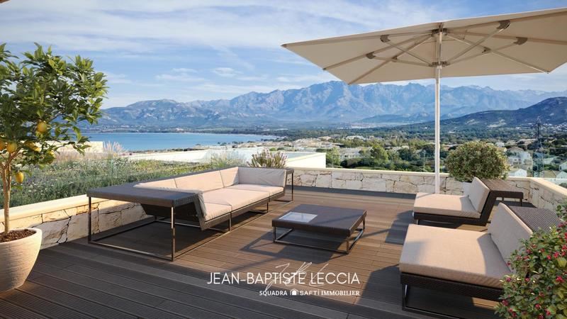 Appartement - 91 m² - 8 pièces