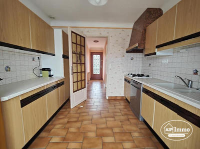 Maison - 75 m² - 4 pièces