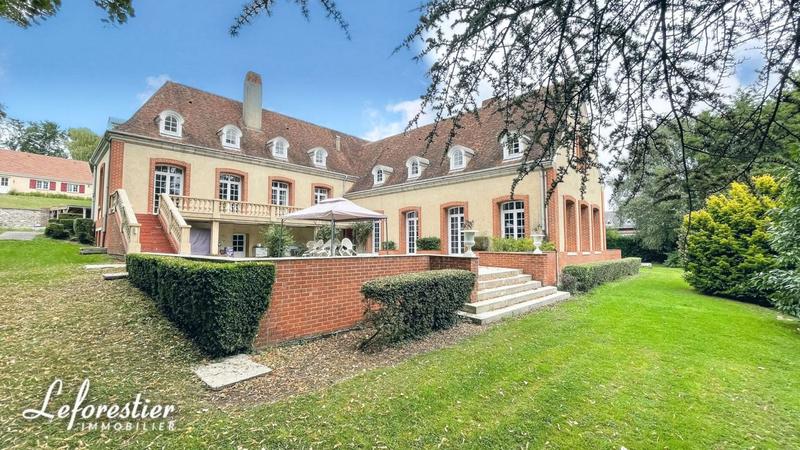 Propriété - 400 m² - 6 pièces