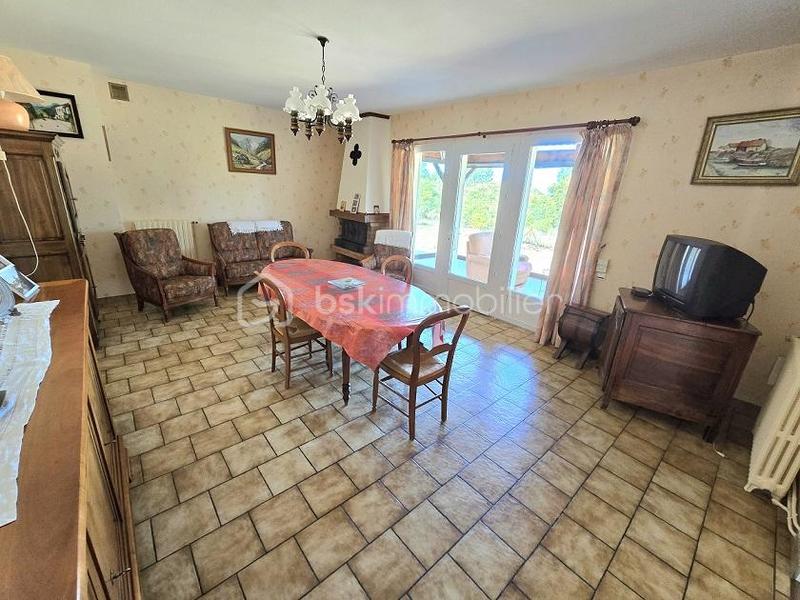 Maison - 123 m² - 7 pièces