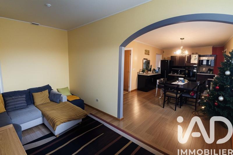 Maison - 93 m² - 5 pièces