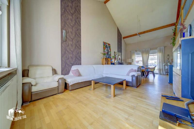 Maison - 164 m² - 6 pièces