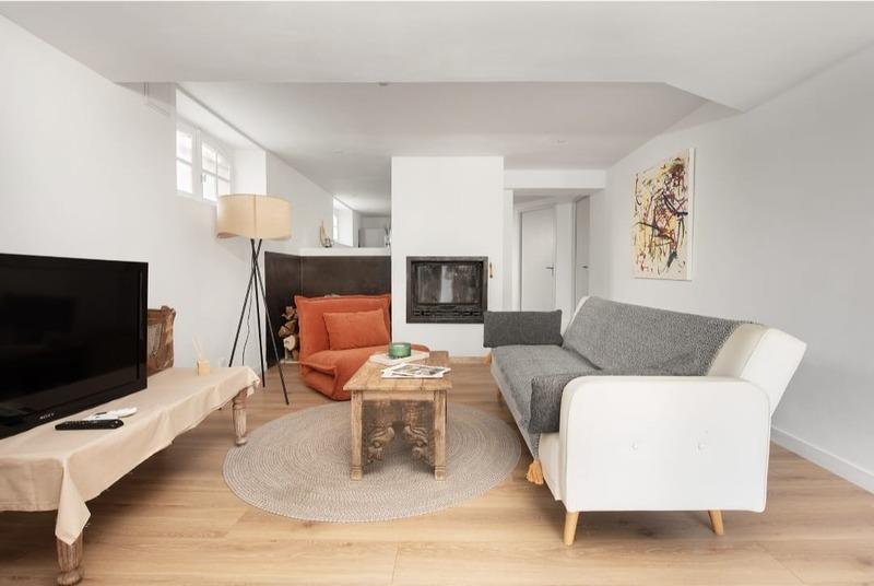 Villa - 245 m² - 8 pièces