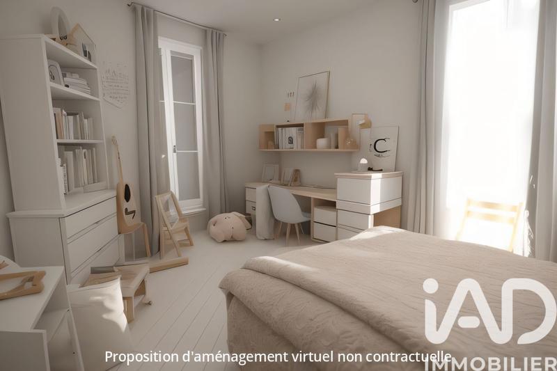 Maison - 305 m² - 10 pièces