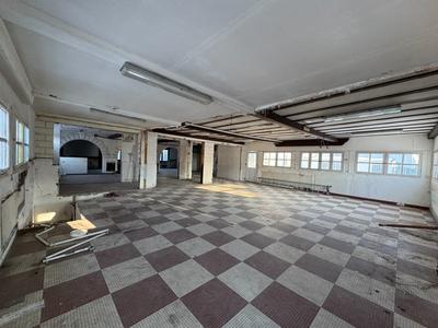 Propriété - 550 m² - 15 pièces