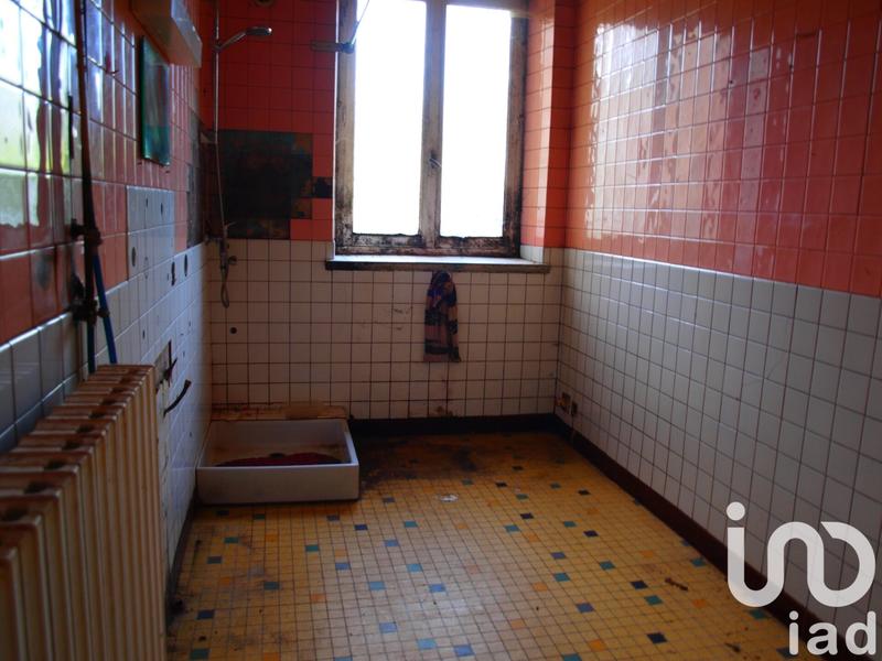 Maison - 400 m² - 4 pièces