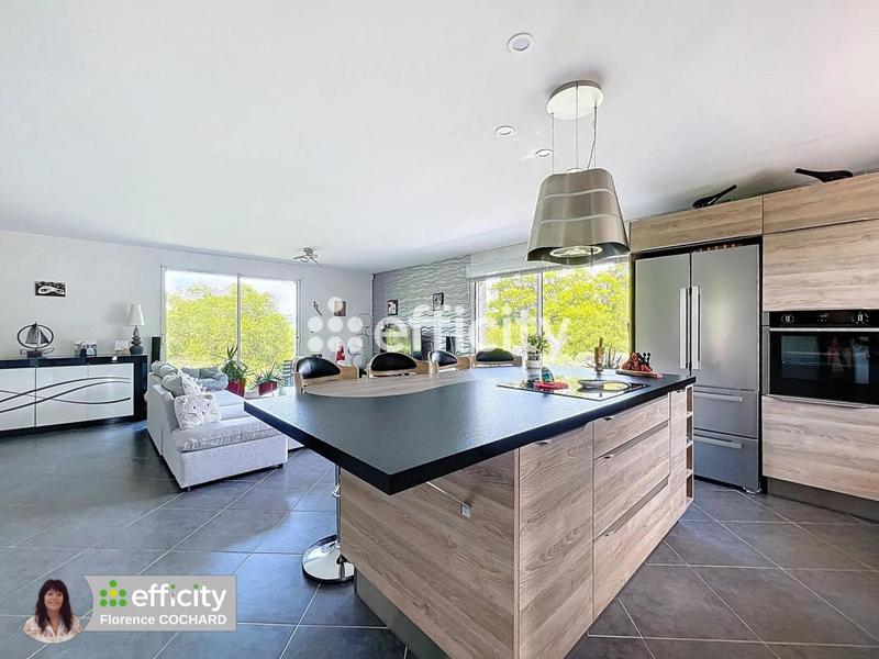 Maison - 193 m² - 4 pièces