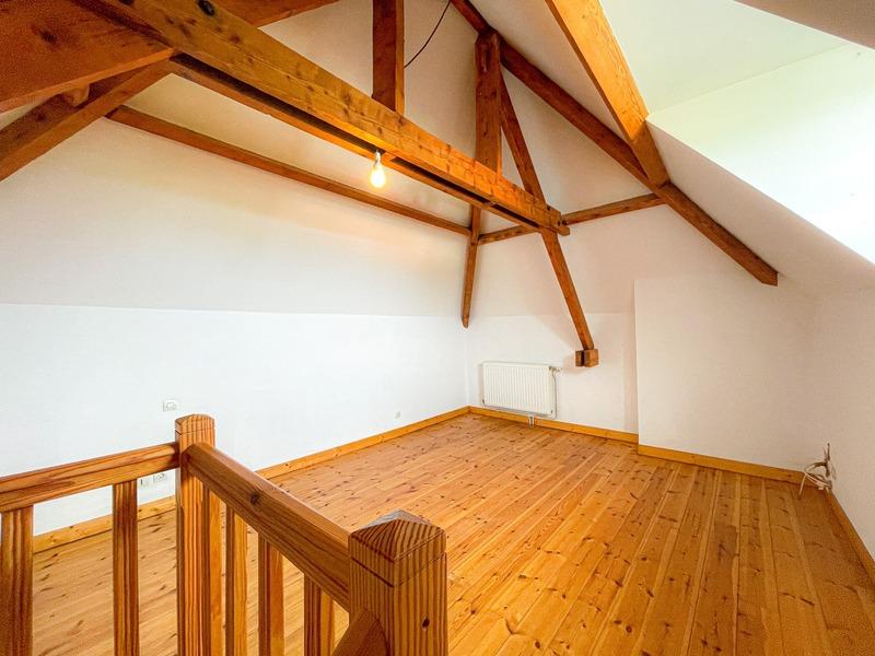 Maison en pierre - 143 m² - 6 pièces