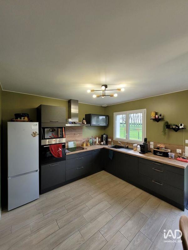 Maison - 102 m² - 4 pièces