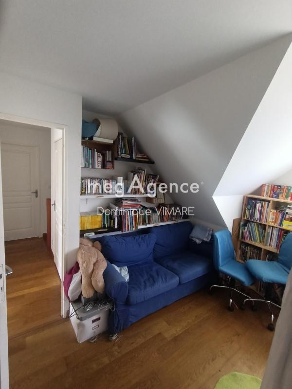 Pavillon - 156 m² - 7 pièces