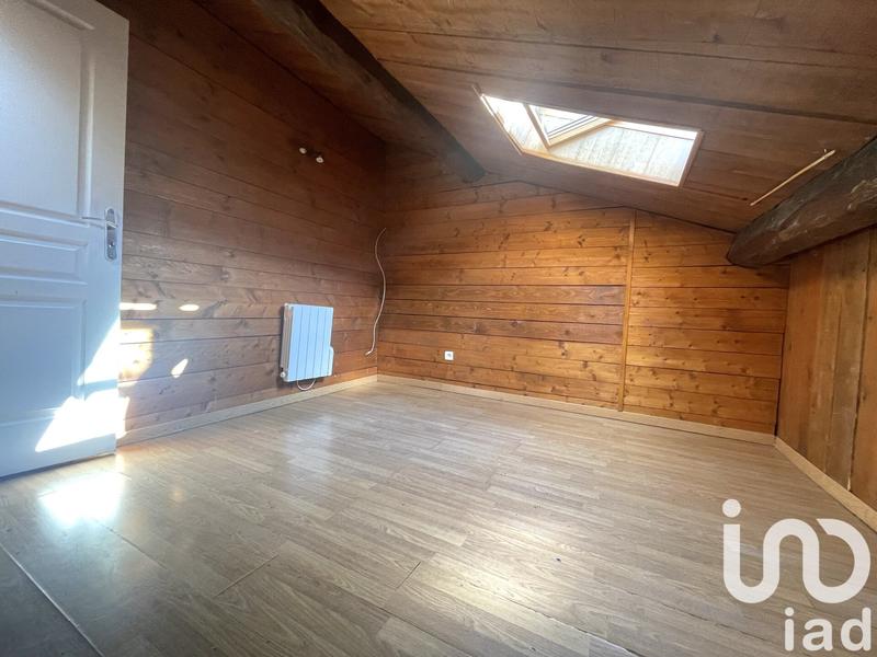 Appartement - 93 m² - 5 pièces