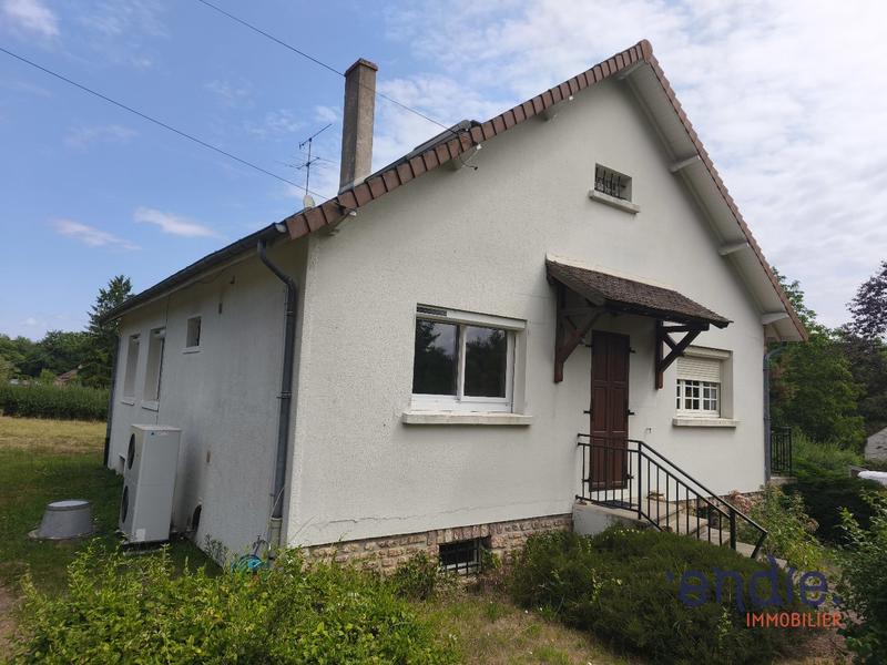 Maison - 176 m² - 9 pièces