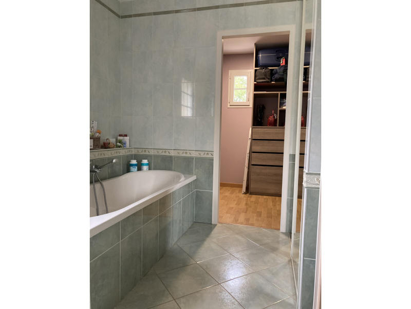 Maison - 163 m² - 8 pièces