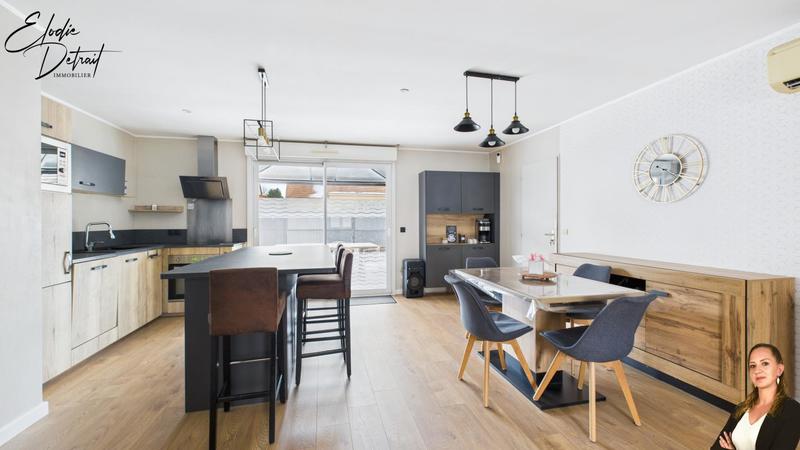 Pavillon - 99 m² - 5 pièces